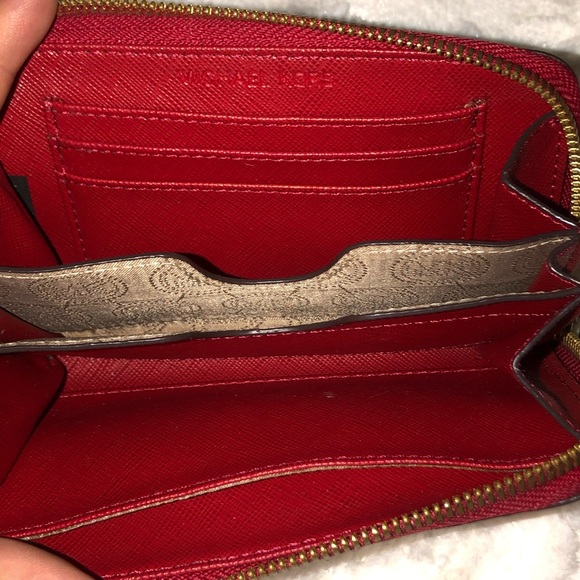 Michael Kors small red wallet - Picture 4 of 9